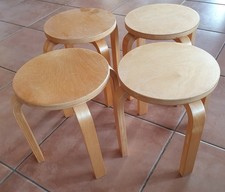 Vintage IKEA Vier 'Frosta' Hocker in Kindergröße - Design Klassiker Alvar Aalto