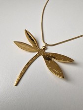 Halskette gold großer Anhänger Libelle