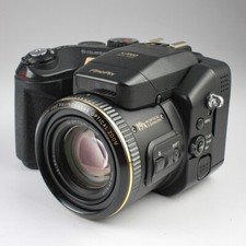 Fujifilm Finepix S7000 - Zoom
