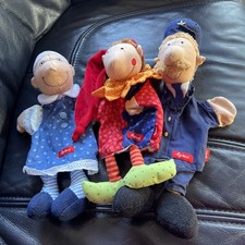 SIGIKID Kinder Handpuppen Kasperl Polizist und Oma Soft Play