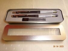 Schreibset mit Kugelschreiber + Bleistifthalter + Ersatzbleistifte HB 0,7