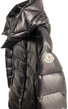 Elegante Moncler Daunenmantel