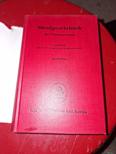 Strafgesetzbuch mit - , 77