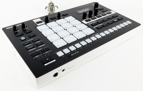 Roland verselab sampler - mv-1,