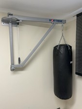 Boxsackhalterung   Profi  schwenkbar mit Boxsack