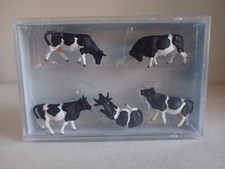 Preiser Tiere Kühe schwarz weiß Bauernhof Haustiere 14155 H0 1:87 OVP