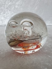 Glas Briefbeschwerer