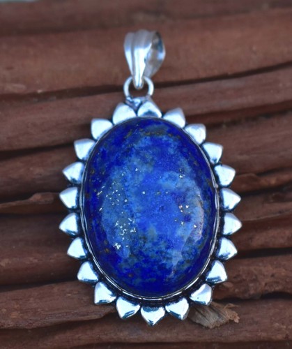 Handgefertigter blauer