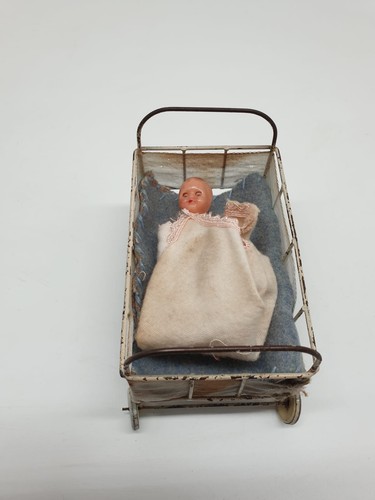 Antikes puppenbett mit - antikes,