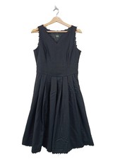 GöSSL Dirndl Damen Trachtenmode Gr. DE 36 schwarz Casual-Look