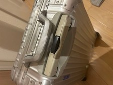 Used Rimowa  32L Silver wheels
