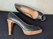 Edle 'Beinstrecker' Pumps 39