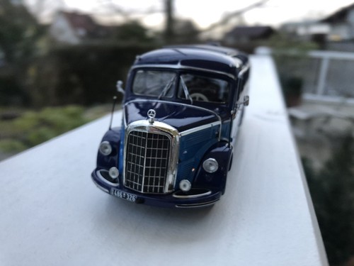Minichamps mercedes benz - 1:43,