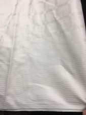 Damast weiß gemustert Meterware