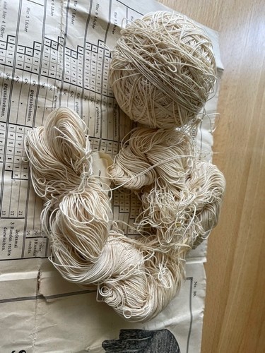 Strickgarn/Häkelgarn