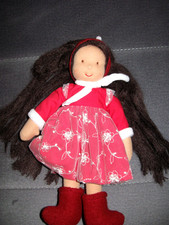 Käthe Kruse Puppe Mini It's Me, Waldorf Puppe,schwarze lange Wollhaare, ca. 26cm