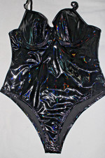 schwarzer  Lackbody in Gr XL (42/44), BH-Teil gut ausgeformt mit Bügel (Gr.C/D)