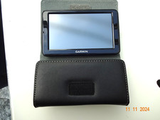 Navigationsgerät von Garmin n schwarz inkl. Hülle