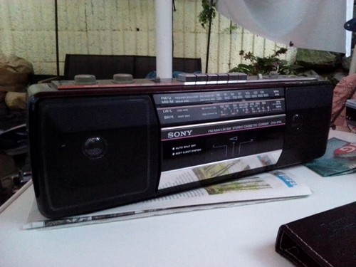 Ghettoblaster boombox sony - ghettoblaster,
