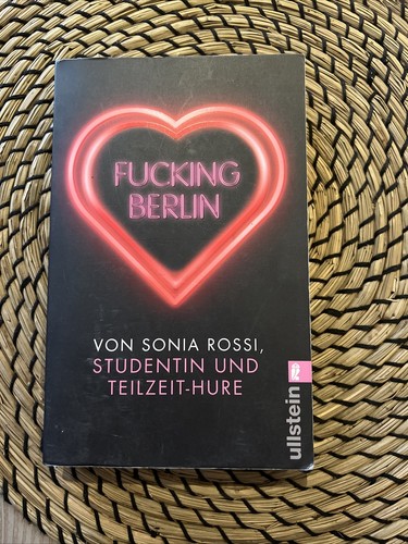 Fucking berlin studentin - berlin:, und