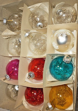 DDR Weihnachtsbaum Kugeln  12