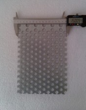 1 St. Lochblech Stahl Verzinkt Gr.150x223 mm Lochdurchmesser 10mm mit Rand s.Bes