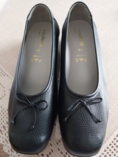 Damen Ballerina Größe 43