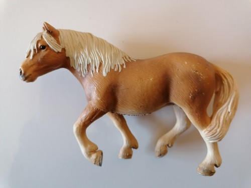 Schleich pferd stute haflinger - schleich,