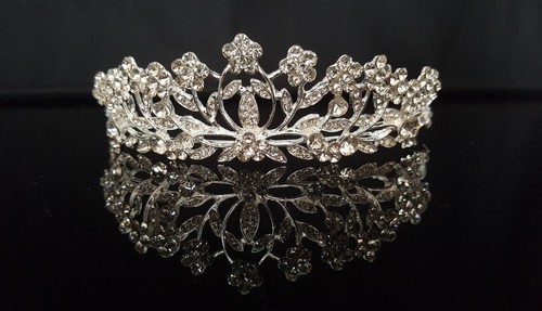 Krone perle tiara haarschmuck - krone,