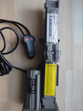 Elektrischer Wagenheber 12 Volt, bis 750 kg Hubkraft,1 x Gebraucht.