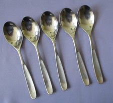 Wilkens Yacht 5 Speiselöffel Edelstahl ca. 19,3 cm.  Keramikgalerie