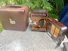 DDR Schmalfilm-Projektor P8