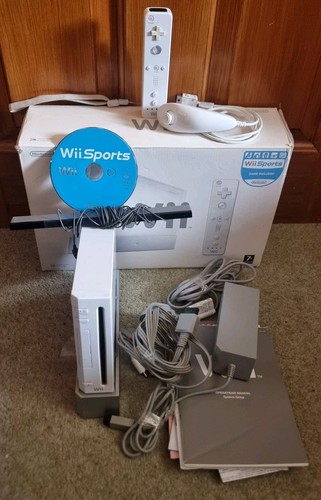 Boxed nintendo wii white - wii,