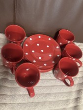 6er Set Schöne Kaffeebecher und 6Teller Von Van Well, Rot mit punkten