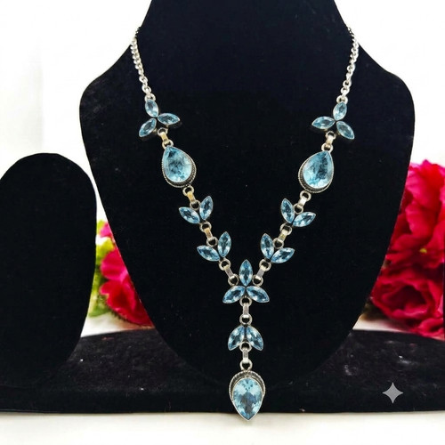 Blauer aquamarin edelstein - blauer,