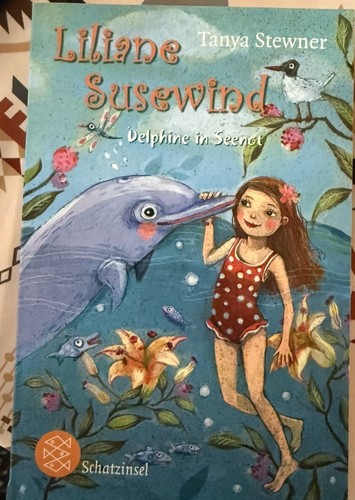 Liliane susewind delphine in - delphine,