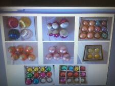 65 tlg. Konvolut alte Weihnachtskugeln, verschiedene Größen & Farben, Vintage