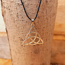 Halskette keltischer Knoten Kette mit mittelgroßem Anhänger (107)