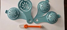 Eiweiß Eigelb Separator  Küchenwerkzeug  aus Maisstärke +Orange Zuckerzange DDR 