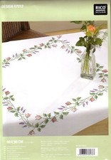 Tischdecke Rosenranke von RICO Design 67217