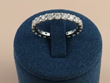 18 Krt Weißgold Memoire Ring 22 Brillanten-2,00 ct TW-SI Wie neu