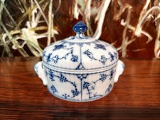 ROYAL COPENHAGEN Denmark MUSSELMALET - edle kleine Deckel- Butterdose  - 1 / 398