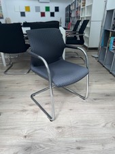 Vitra - Unix Chair - Konferenzstuhl / Freischwinger - Stoff - Grau - A826