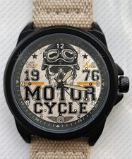 Schädel Biker Logo 1976 Motorrad Kunst Stealth Serie Einzigartige Armbanduhr