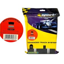 Scalextric C8287 Innenrandstreifen Radius 3 22,5° 4 Stück inkl. Leitplanke 1:32
