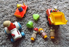 Fisher Price und Matchbox Vintage Fahrzeuge und Figuren Konvolut