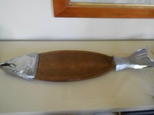 Vintage Lachs-Fisch- Serviertablett Holz + Metall aus den 1970ern, 85cm lang