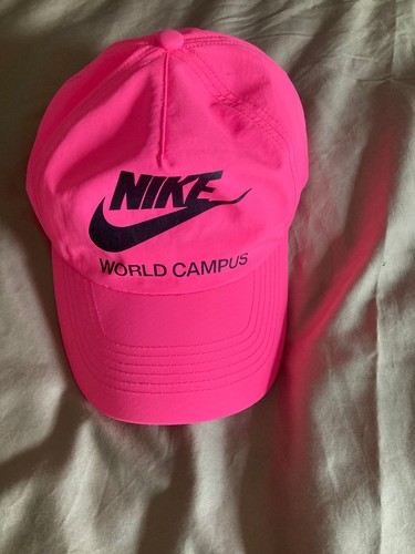 Nike world campus employee - nike,