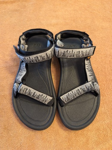 Teva black white water - teva, &