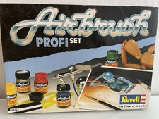 Revell Airbrush ProfiSet 39152 mit dazugehörigem Airbrush-Kompressor Gamma 39132